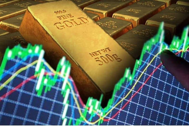VN-Index từng giảm về bao nhiêu? Vàng đang lập kỷ lục ở mức giá nào?