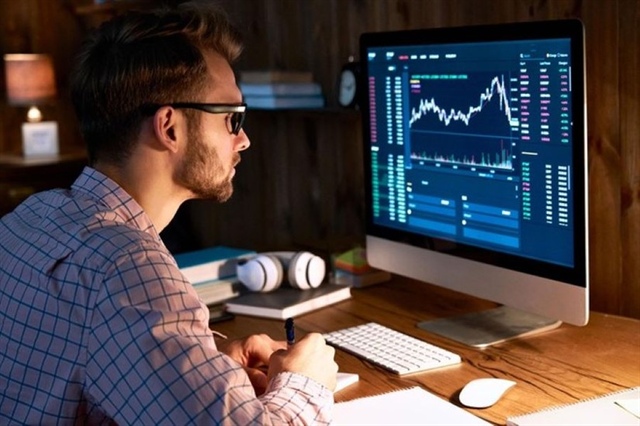 Chứng khoán tháng 11: Khối ngoại nhập cuộc, VN-Index xoay chiều