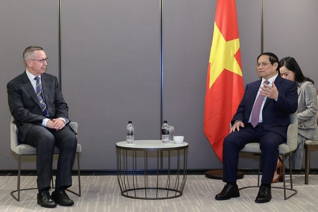 Chủ tịch Ngân hàng Trung ương New Zealand đánh giá cao Việt Nam giảm lãi suất và ưu tiên tăng trưởng sớm hơn nhiều nước- Ảnh 1.
