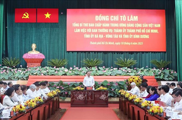 Tổng Bí thư Tô Lâm: Thành phố Hồ Chí Minh hướng tới tầm vóc mới là 'siêu đô thị quốc tế' của Đông Nam Á- Ảnh 3.