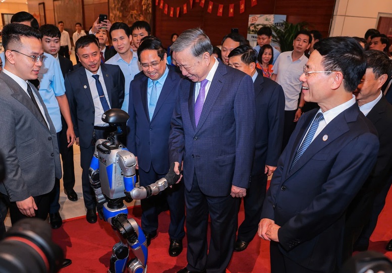 Tổng Bí thư chỉ rõ 'chìa khóa vàng' cho khát vọng Việt Nam hùng cường, thịnh vượng