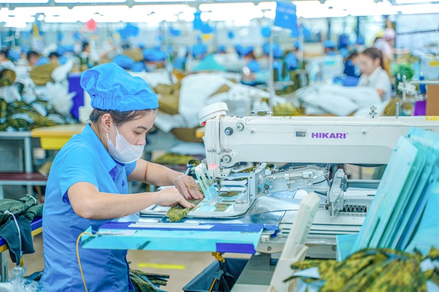 Lợi nhuận dệt may bứt tốc, nhiều đơn vị sớm cán đích năm 2025 | Fili