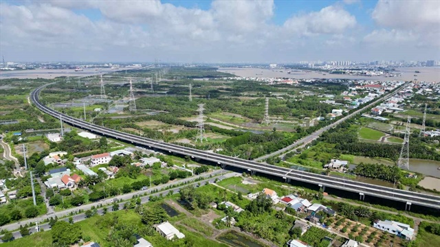 Quyết liệt tháo gỡ vướng mắc, đẩy nhanh tiến độ các dự án cao tốc ĐBSCL