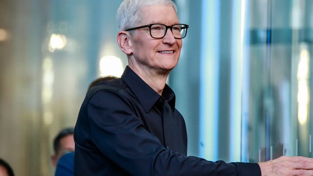 Apple dự báo tăng trưởng mạnh mẽ trong quý 4 nhờ nhu cầu nâng cấp điện thoại 