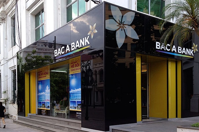 Lợi nhuận quý 3 “bốc hơi” 46%, chuyện gì đang xảy ra tại Bac A Bank?