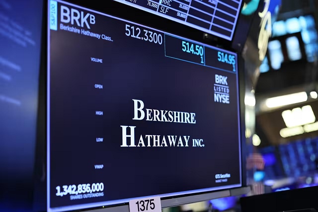 Berkshire Hathaway bất ngờ nhận khuyến nghị "bán" sau khi Warren Buffett thông báo từ chức