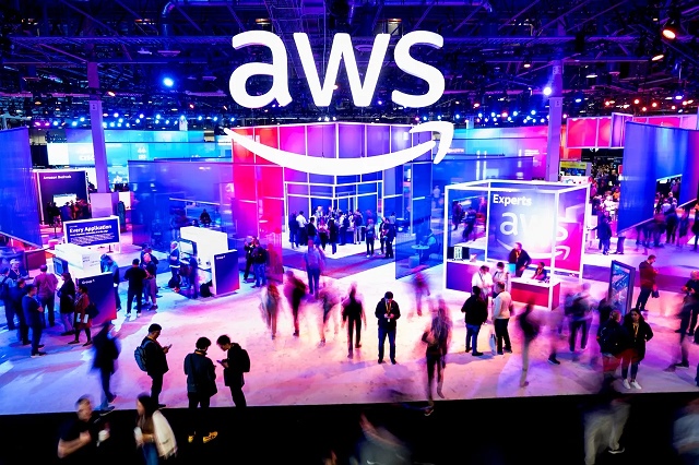 Amazon đạt đỉnh kỷ lục sau thỏa thuận 38 tỷ USD với OpenAI