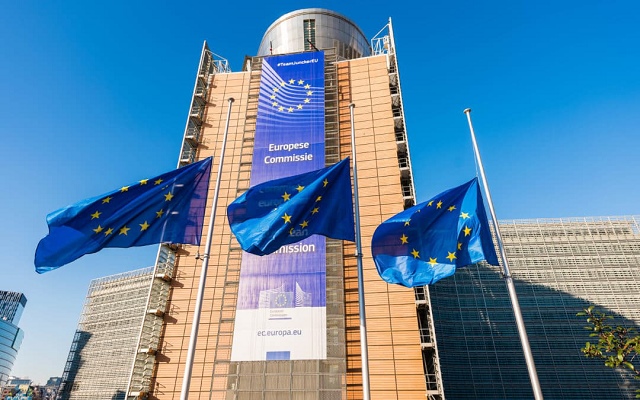 EU chưa thể xác nhận việc Trung Quốc dỡ bỏ kiểm soát xuất khẩu đất hiếm, chip