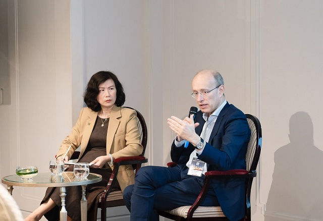 CEO Jens Lottner tại “Hội nghị Nhà đầu tư 2025”: Techcombank đang thực hiện chiến lược chuyển đổi số toàn diện và khai thác dữ liệu hiệu quả