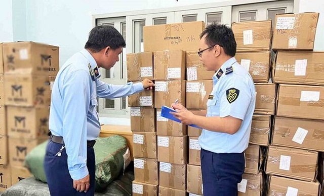 TPHCM phát hiện hơn 372,000 sản phẩm vi phạm trong gần một tháng