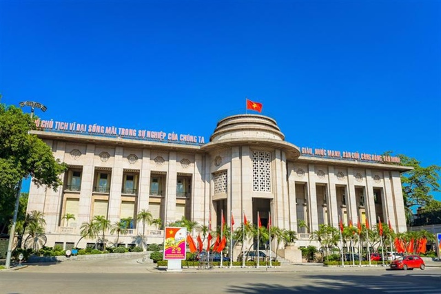 NHNN yêu cầu hệ thống ngân hàng khẩn trương hỗ trợ vùng bão lũ miền Trung