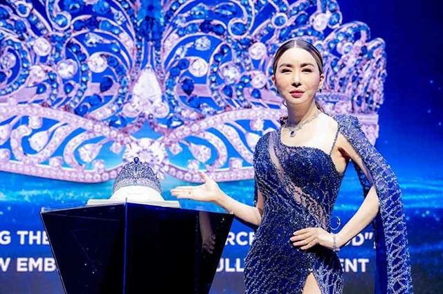 Tòa án Thái Lan ra lệnh bắt giữ nữ tỷ phú chuyển giới