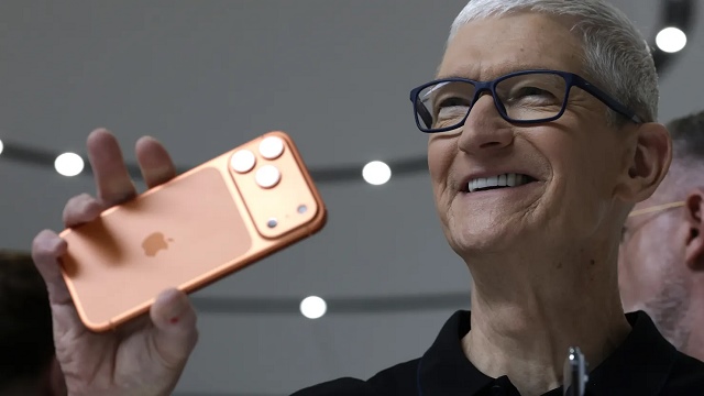 Apple vượt Samsung lần đầu sau 14 năm: iPhone 17 tạo nên cú lội ngược dòng lịch sử