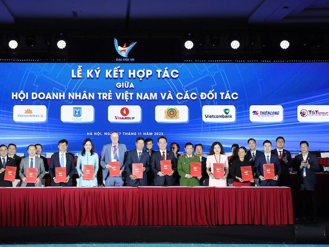 Tập đoàn T&T Group ký hợp tác chiến lược với Hội Doanh nhân trẻ Việt Nam