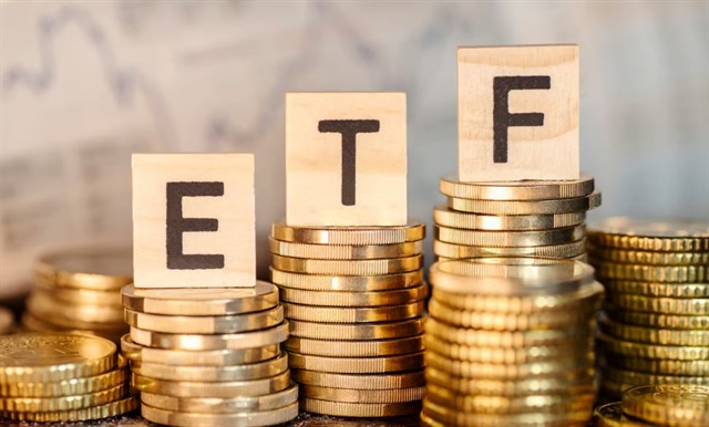 Dự báo tái cơ cấu ETF cuối năm: Nhóm cổ phiếu chứng khoán sẽ bị bán mạnh?