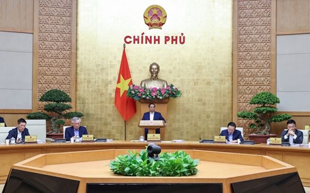 Thủ tướng: Phải bảo đảm 'mọi người đều có nhà, mọi gia đình đều có Tết' 