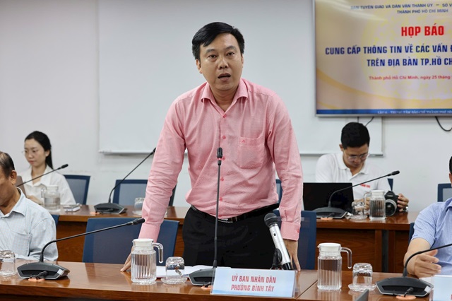 Tăng cường xử lý vi phạm trật tự đô thị trên đường Nguyễn Hữu Thận, phường Bình Tây