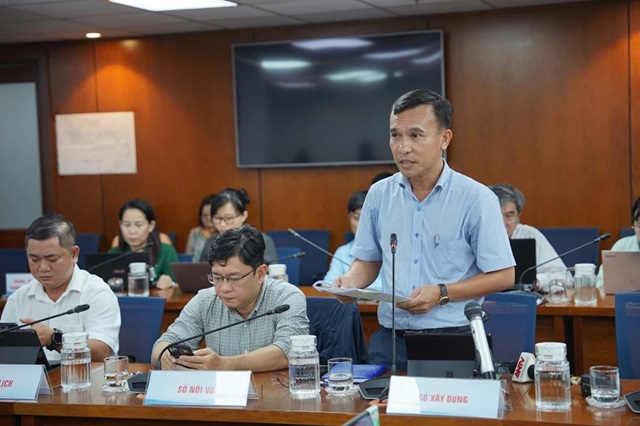 Sở Xây dựng yêu cầu khẩn trương khắc phục những bất cập trên đường Nguyễn Văn Quỳ
