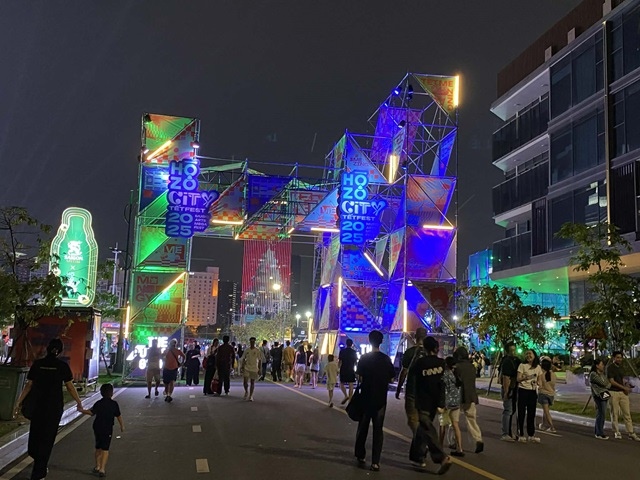 Hozo City Tết Fest 2025 thắp sáng không khí lễ hội cuối năm tại TP.HCM