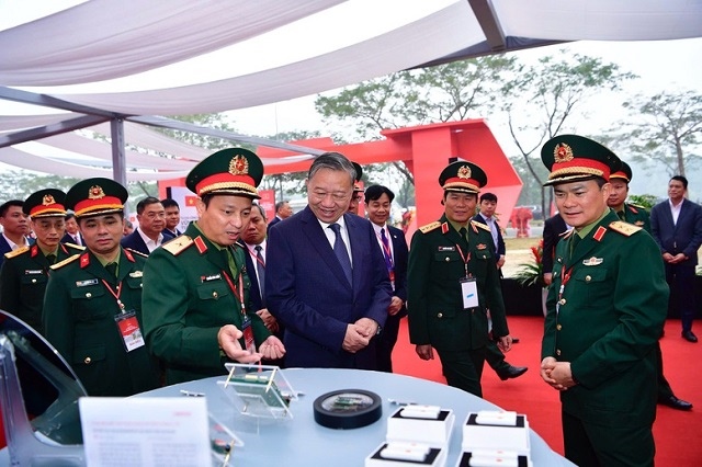 Tổng Bí thư, Thủ tướng Chính phủ dự lễ khởi công nhà máy chế tạo chip bán dẫn đầu tiên tại Việt Nam | Fili