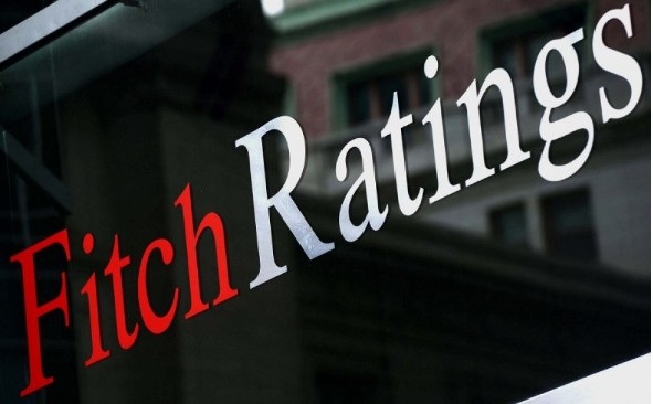 Fitch nâng xếp hạng nợ dài hạn có bảo đảm của Việt Nam lên BBB-