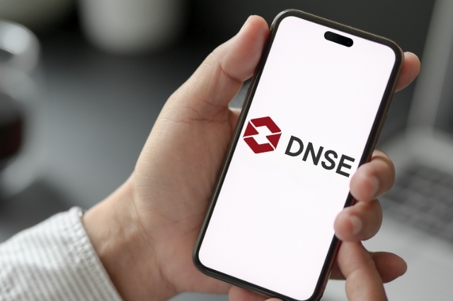 DNSE duy trì thị phần tài khoản mở mới 20%, số lượng "active users" năm 2025 gấp đôi năm trước
