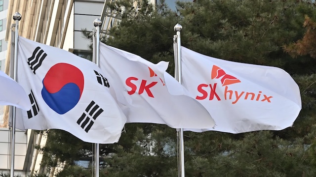 SK Hynix lần đầu vượt mặt Samsung