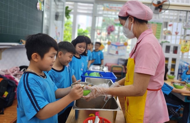 Siết an toàn thực phẩm bữa ăn học đường tại TPHCM