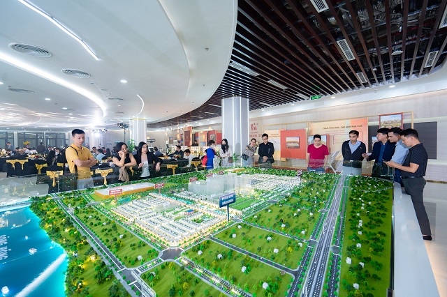 Vingroup lập kỷ lục doanh thu và lãi ròng trong năm 2025
