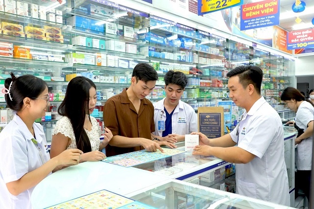 FPT Retail ghi nhận tăng trưởng bền vững năm 2025, mở rộng độ phủ chuỗi Long Châu trên toàn quốc