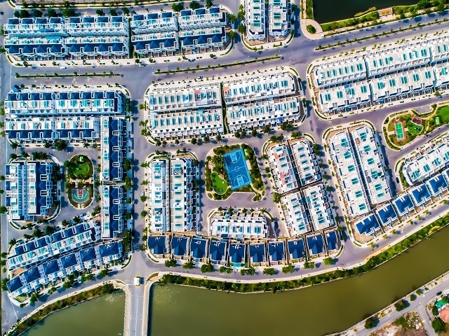 Novaland lãi trở lại năm 2025, nợ vay vượt 67 ngàn tỷ, CEO lãnh lương 4.8 tỷ