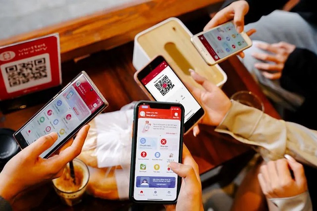 Giá trị giao dịch thanh toán không dùng tiền mặt năm 2025 gấp khoảng 28 lần GDP