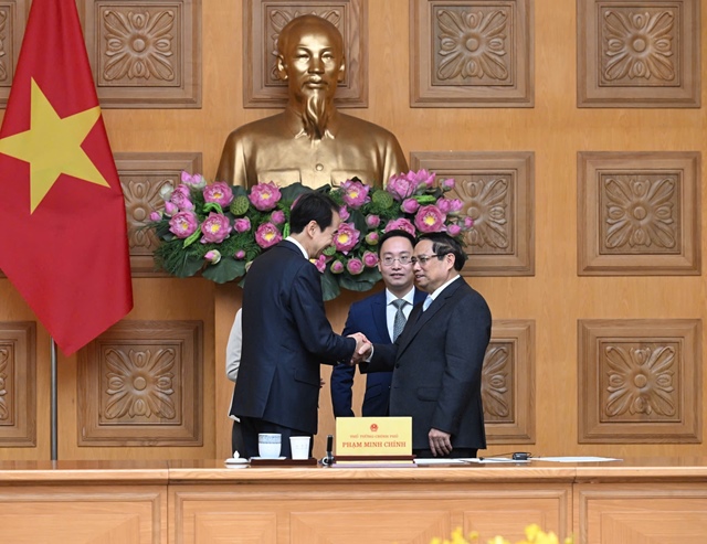 Thủ tướng Phạm Minh Chính trao đổi với Đại sứ Trung Quốc về các ưu tiên hợp tác năm 2026
