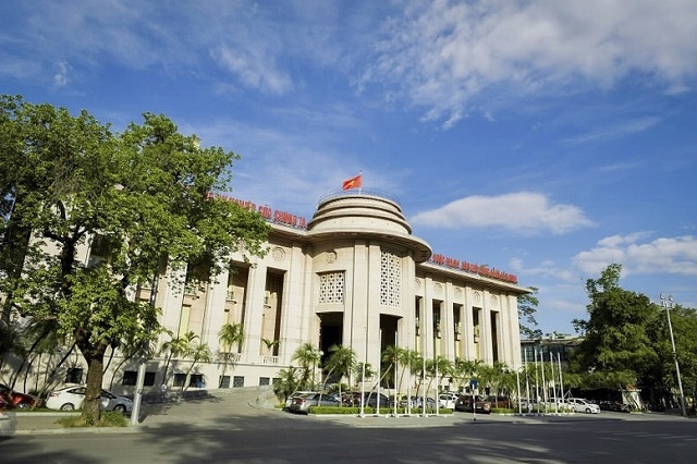 NHNN hút ròng trên OMO trong phiên đầu năm Bính Ngọ