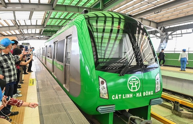 TRICC ký dồn dập hợp đồng metro trăm tỷ giữa cao điểm đầu tư đường sắt đô thị