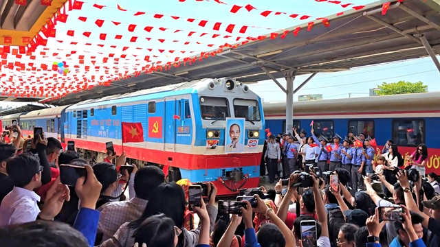 Đề xuất nâng Tổng công ty Đường sắt Việt Nam lên mô hình Tập đoàn