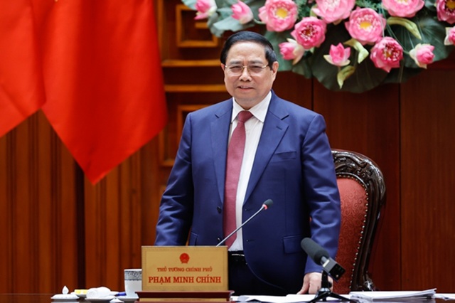 Thủ tướng: Xăng dầu và năng lượng cho sản xuất, tiêu dùng được bảo đảm