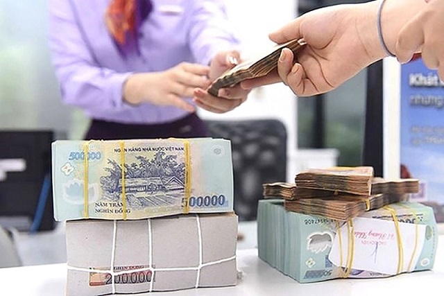 Tiền gửi tiết kiệm dân cư tại TPHCM và Đồng Nai tăng 2.63%
