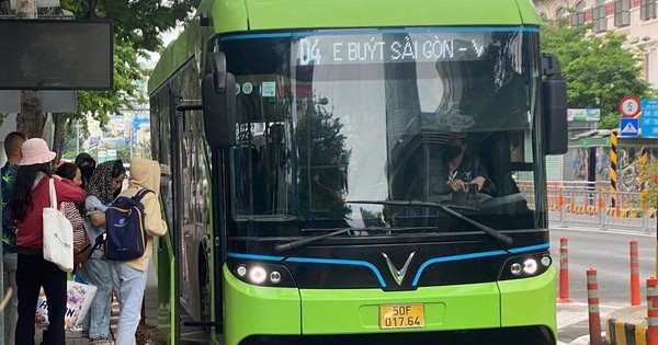 TPHCM sẽ miễn phí xe buýt và khám sức khỏe tầm soát hàng năm cho toàn dân
