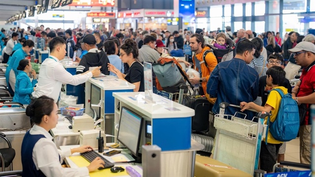 Yêu cầu đánh giá tác động 'tăng trần' giá vé và phụ thu nhiên liệu hàng không - Ảnh 1.