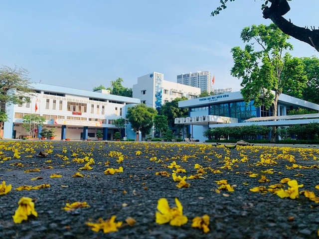 Khi đại học rời khỏi trung tâm thành phố