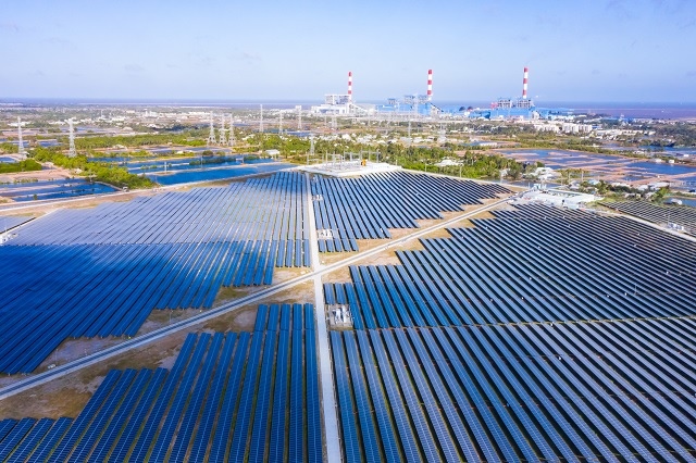 Công ty điện mặt trời của Trungnam Group báo lãi bán niên tăng 21%, nợ vay hạ nhiệt