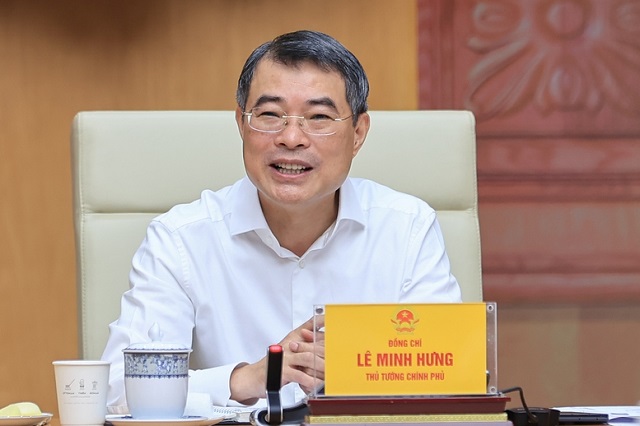 Thủ tướng: Bộ Công Thương chịu trách nhiệm không để thiếu điện, xăng dầu trong mọi tình huống