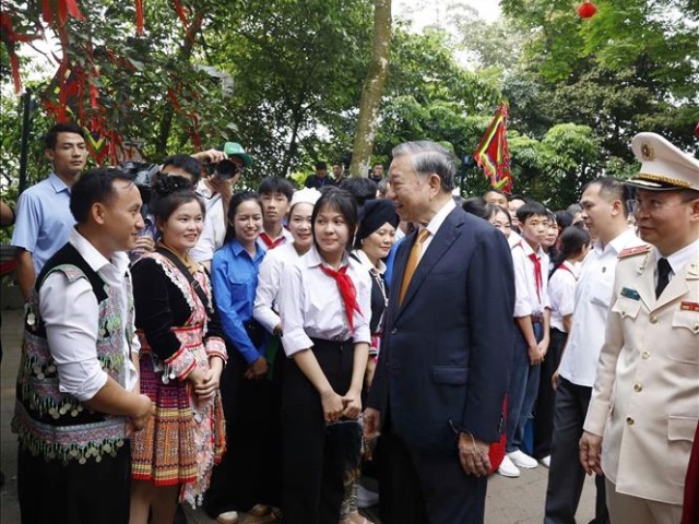 Tổng Bí thư, Chủ tịch nước Tô Lâm kêu gọi giữ gìn đoàn kết từ Đền Hùng