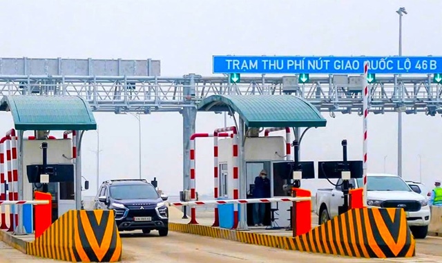 Cao tốc Bắc - Nam phải thu phí đồng bộ trong tháng 5