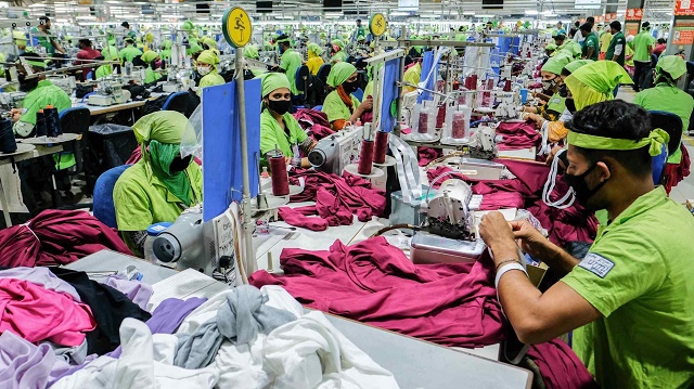 Chi phí leo thang, đơn hàng suy yếu, dệt may Bangladesh tìm đường phục hồi