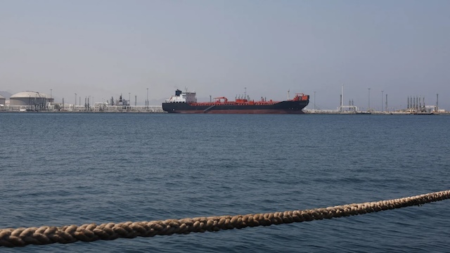 Dầu Brent về sát mốc 100 USD/thùng