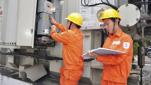 Bộ Công Thương muốn áp dụng sớm khung giờ điện mới trong mùa nắng nóng