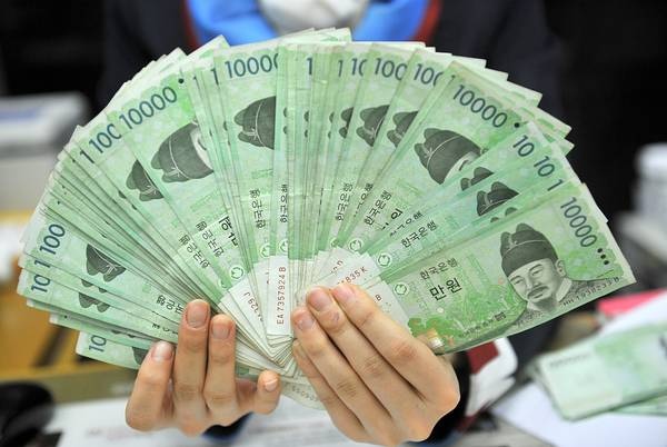 Nghịch lý đồng Won: Ngành chip bội thu, đồng Won vẫn ở đáy nhiều thập kỷ
