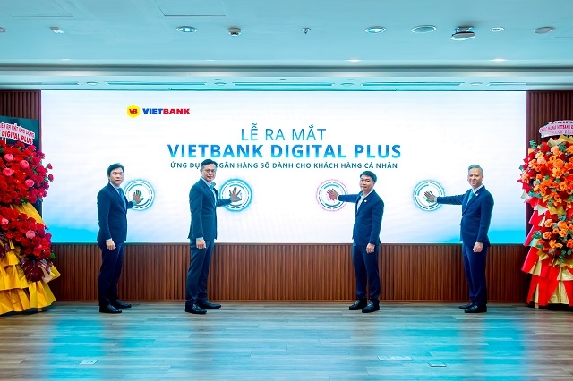 Vietbank nâng tầm trải nghiệm người dùng với nền tảng ngân hàng số Vietbank Digital Plus 